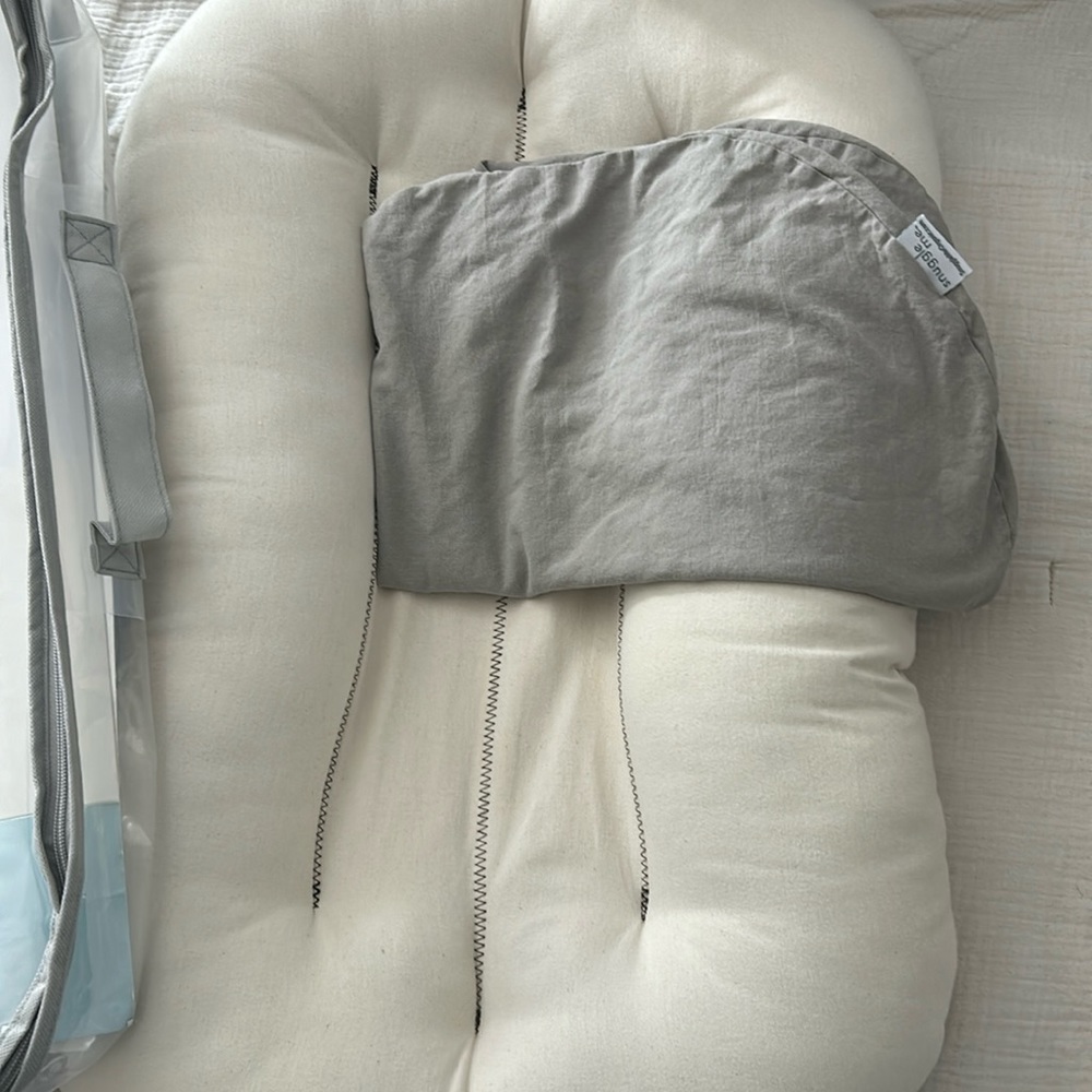 Snuggle Me Organic Infant Lounger